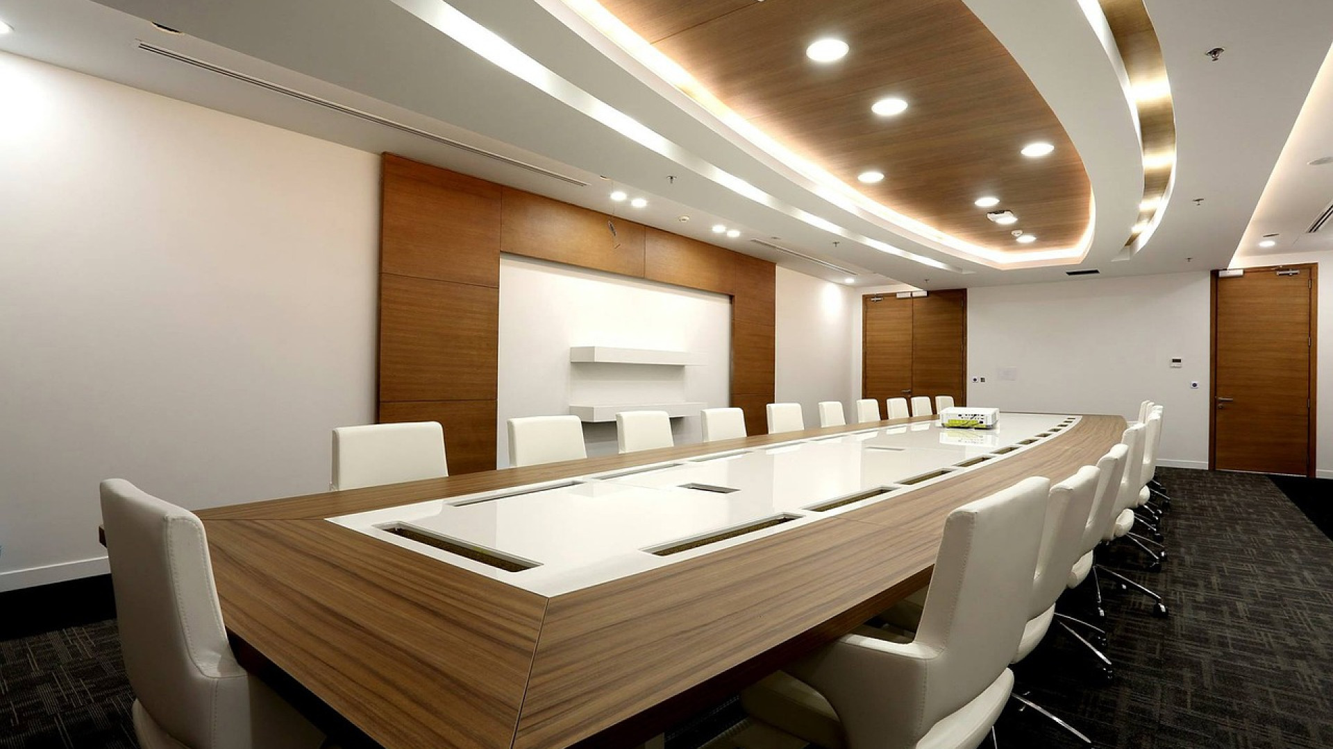 Salle de réunion : choisissez du mobilier design et personnalisable !