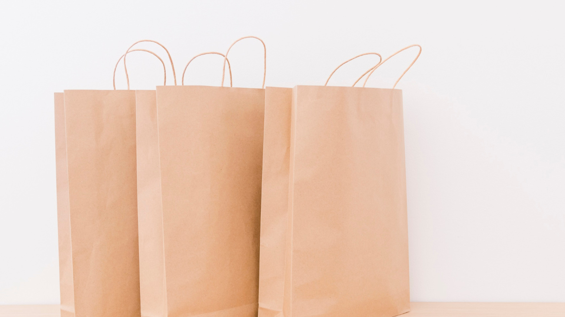 Des sacs kraft personnalisés pour sublimer votre image de marque